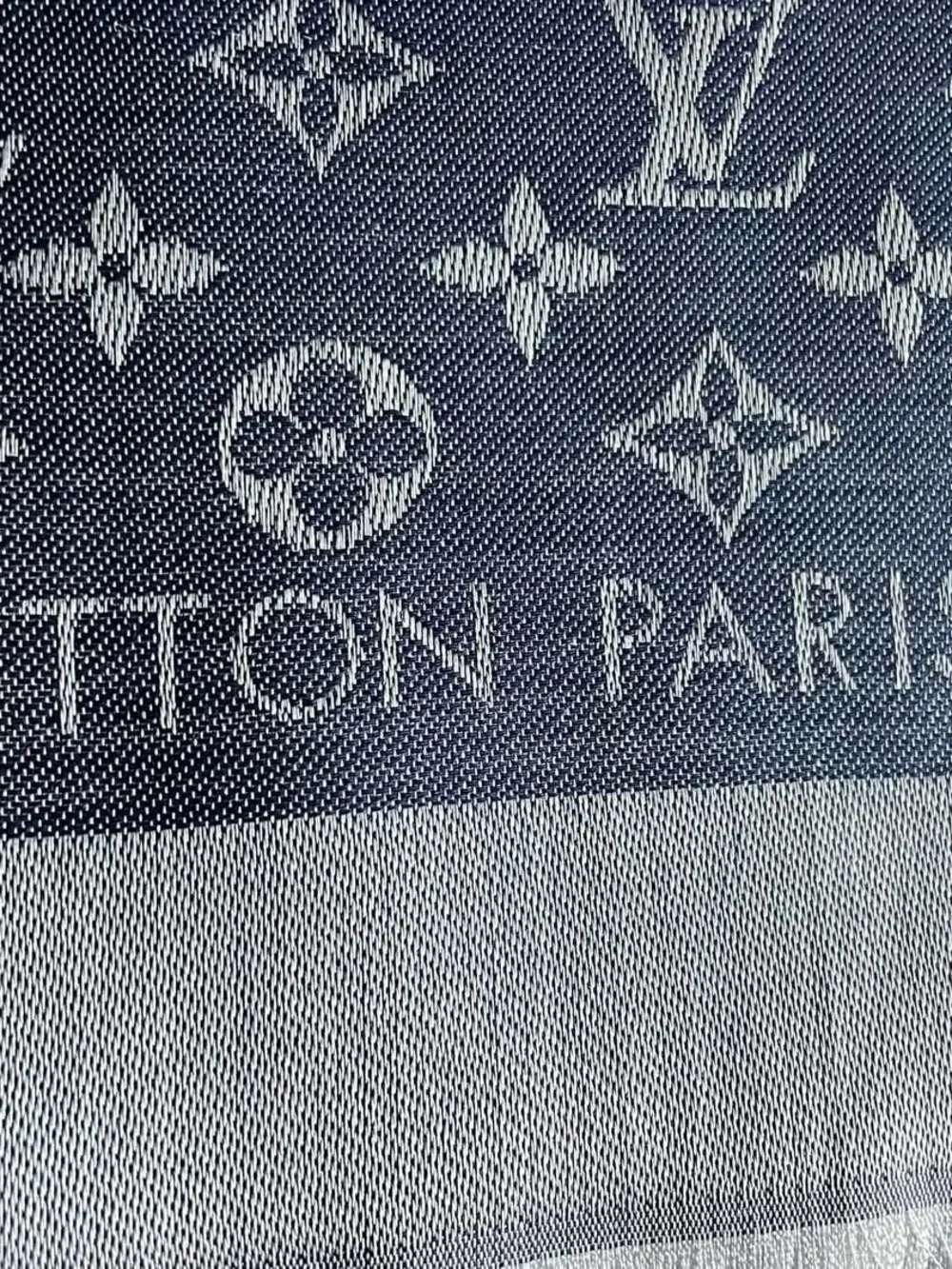 Louis Vuitton classic louis